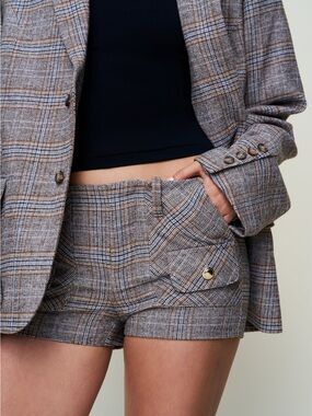 Guizio Penelope Patch Pocket Tartan Short